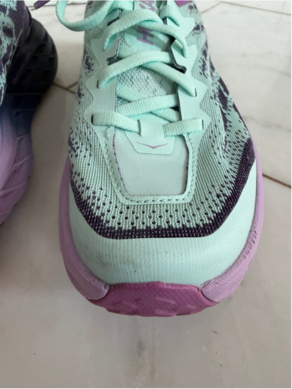 Hoka SpeedGoat 5 women’s 6B Trail Running Sneakers mint & purple active comfort - Picture 3 of 10